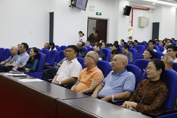 海南三院65名中层干部述职述廉晒“答卷”