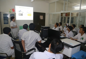 人民网-海南频道：首都医科大学教授王蒨到海南三院进行学术讲座