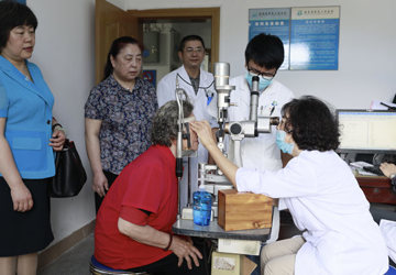 人民网-海南频道：京医专家从北到南智力帮扶200天获患者点赞