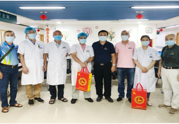 夏日送清凉、关爱暖心田  三亚中心医院工会组织"送清凉"活动