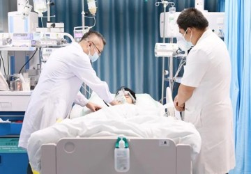 三亚中心医院急救中心——春节不打烊，24小时为生命护航