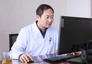 深度对话陈刚：三十年肝胆医途，用热爱诠释医者担当