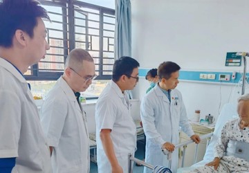 1公分切口解决腰腿痛大问题 我院“UBE”技术为患者解忧