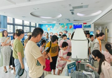 “快乐暑假，助成长”——我院儿童生长发育义诊活动圆满落幕