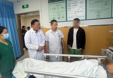 暴风骤雨砺初心，党旗高扬守安康——三亚中心医院党委全力战“剑鱼”护民生