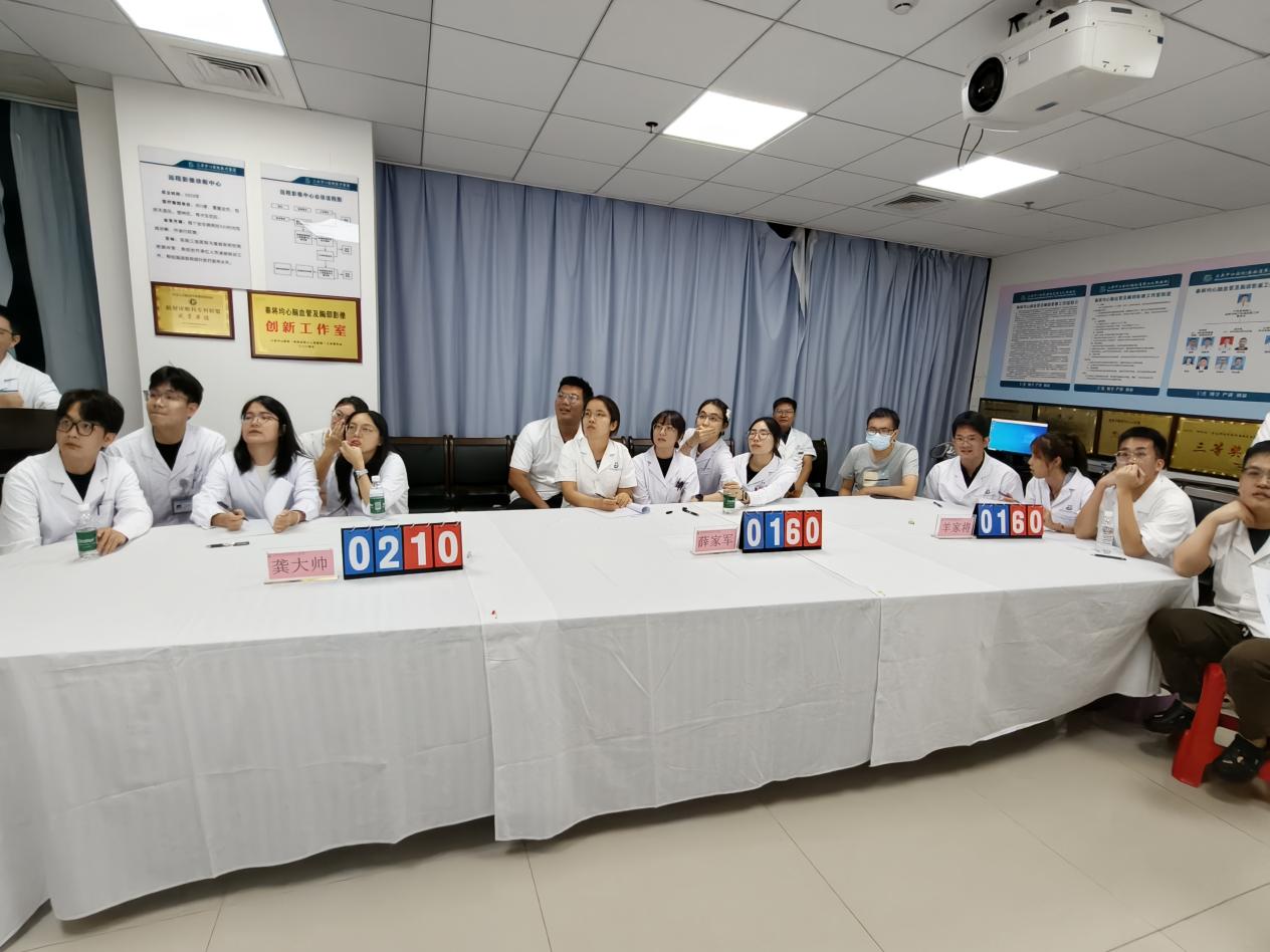 第二轮大家认真作答